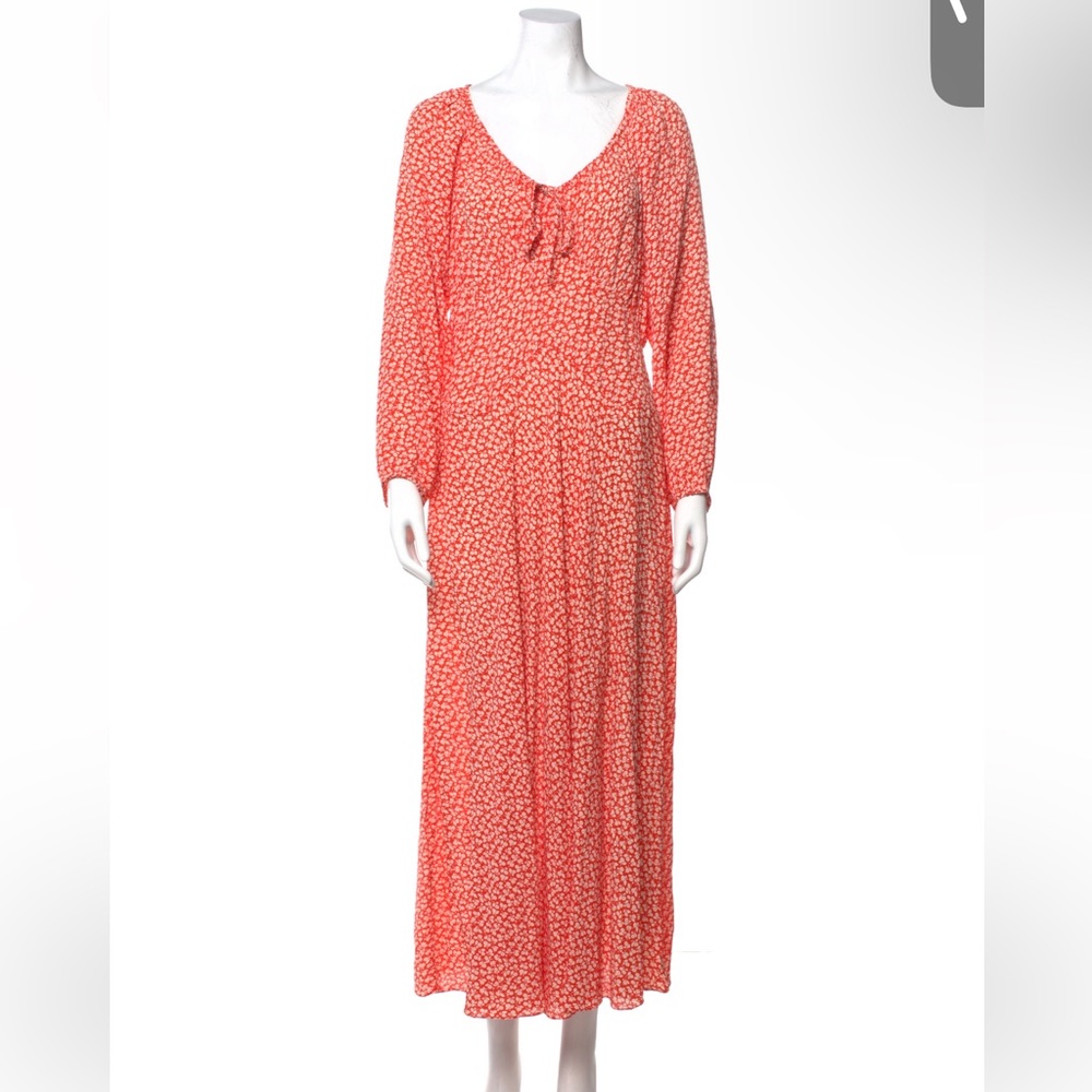 Beautiful Doen Dress. Like New